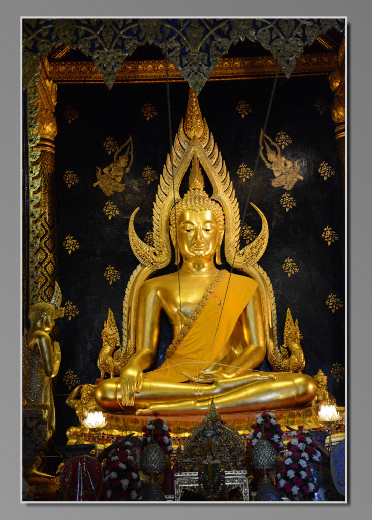 Pha Buddha Chinnarat