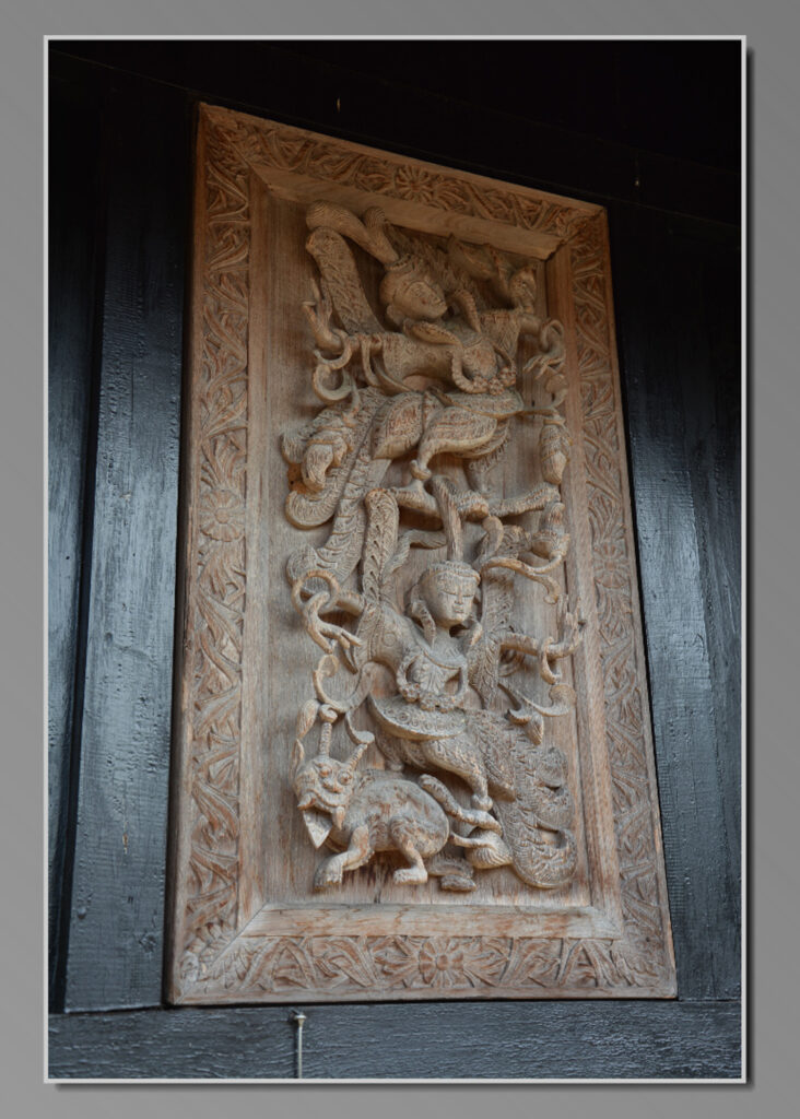 Baan Dam Museum - Nang Lae